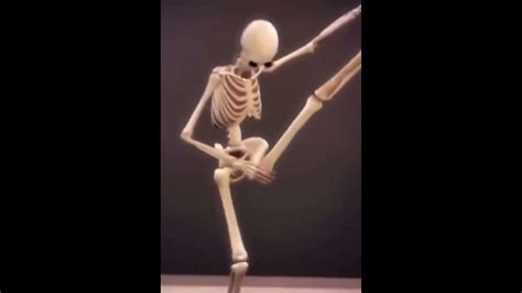 skeleton twerking